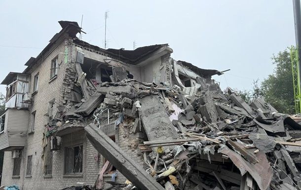 У Запоріжжі зникли 14 людей після атаки Росії У Запоріжжі зникли 14 людей після атаки Росії