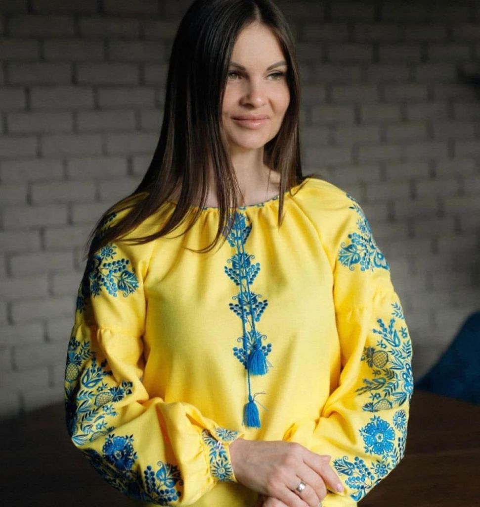 «Не дозволяти собі опускатися на дно», – Ірина Золотарьова про волонтерство, втому й пошук опори під час війни «Не дозволяти собі опускатися на дно», – Ірина Золотарьова про волонтерство, втому й пошук опори під час війни