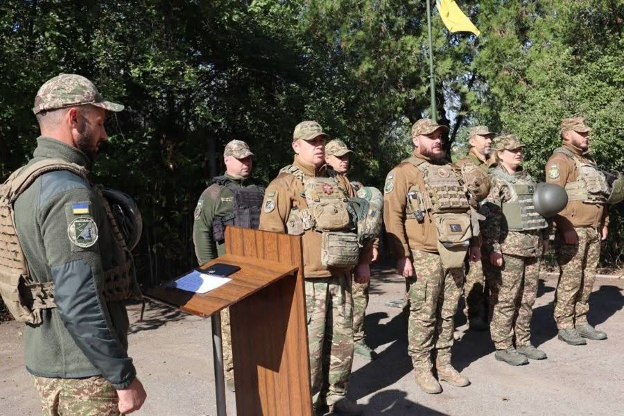 У 18 окремому батальйоні НГУ відбулися збори головних сержантів(фото) У 18 окремому батальйоні НГУ відбулися збори головних сержантів(фото)