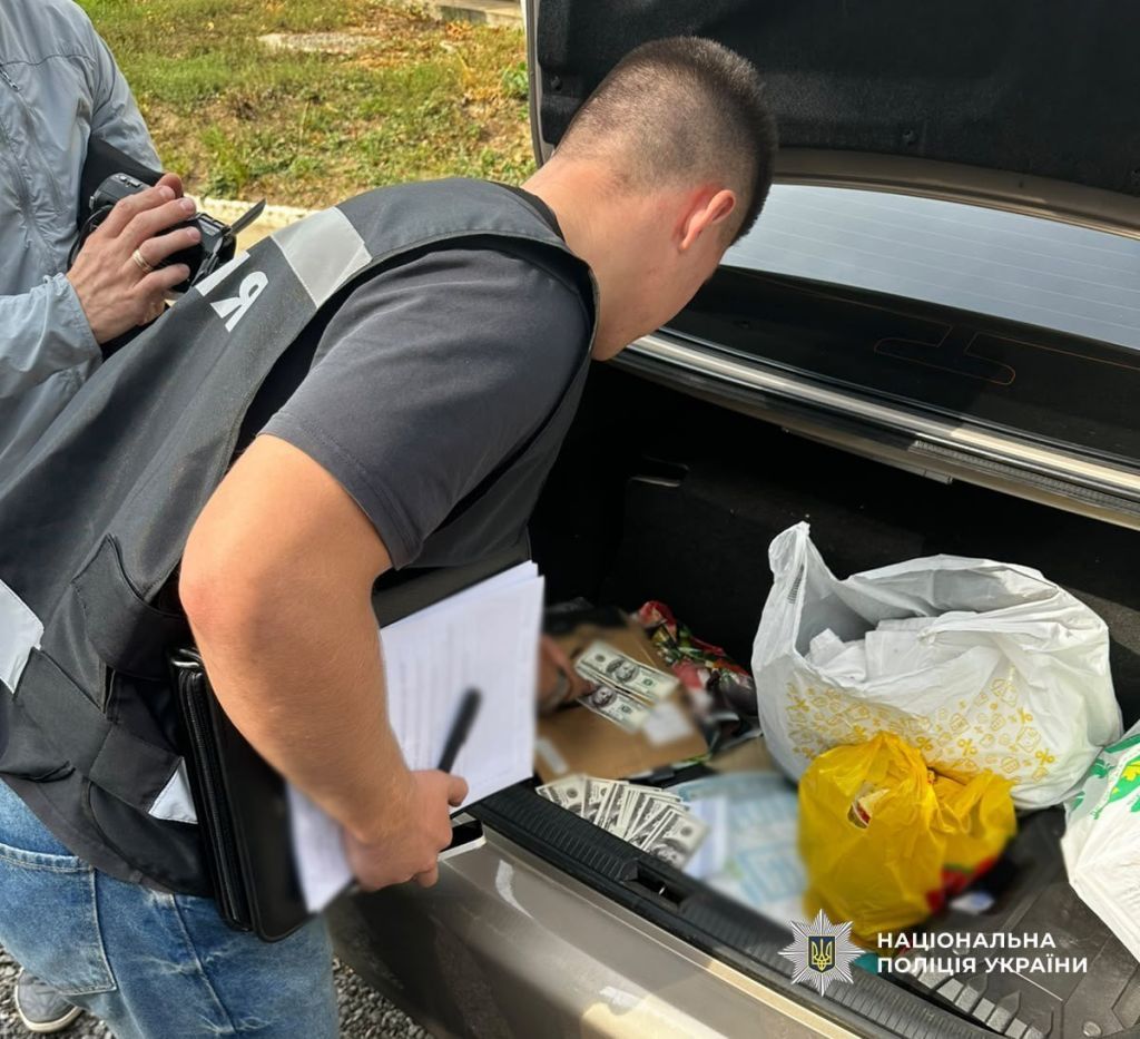 На Одещині затримали лікаря за підозрою у продажу фіктивних діагнозів На Одещині затримали лікаря за підозрою у продажу фіктивних діагнозів
