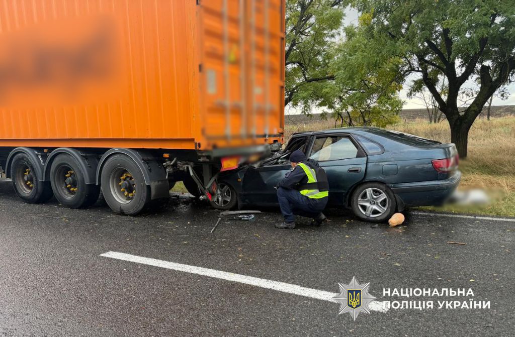 Загинула пасажирка: поліцейські встановлюють обставини смертельної ДТП в Ізмаїльському районі Загинула пасажирка: поліцейські встановлюють обставини смертельної ДТП в Ізмаїльському районі