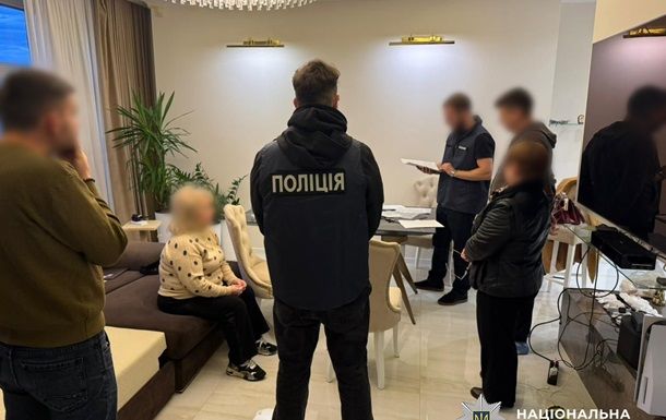 У Румунії затримали українця-адміністратора сайтів із дитячою порнографією У Румунії затримали українця-адміністратора сайтів із дитячою порнографією