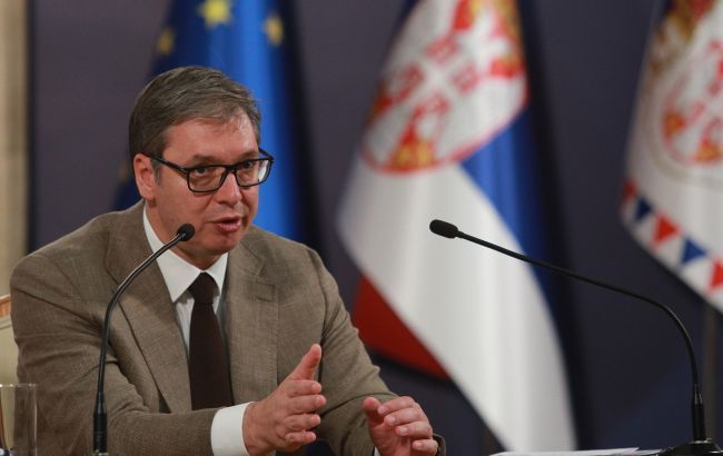 У Сербії почались дострокові вибори: експрезидент Вучич бореться за крісло прем'єра У Сербії почались дострокові вибори: експрезидент Вучич бореться за крісло прем'єра