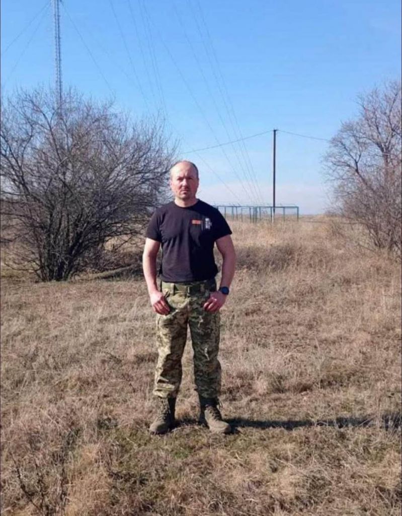 Саф’янівська громада провела в останню путь Захисника України Пилипа Шкеопу(фото) Саф’янівська громада провела в останню путь Захисника України Пилипа Шкеопу(фото)